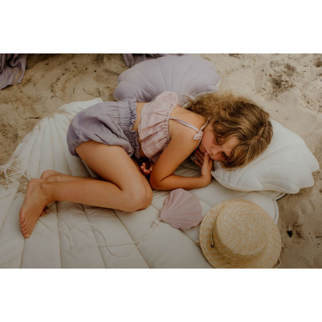 Tapis de jeu en forme de coquillage sable