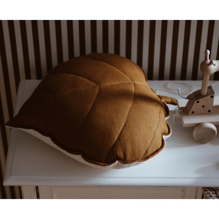 Coussin Déco Émoticône Cacahuète - Peluche Ronde Marron - 32x32cm - Décoration Drôle Pour Canapé Ou Cadeau